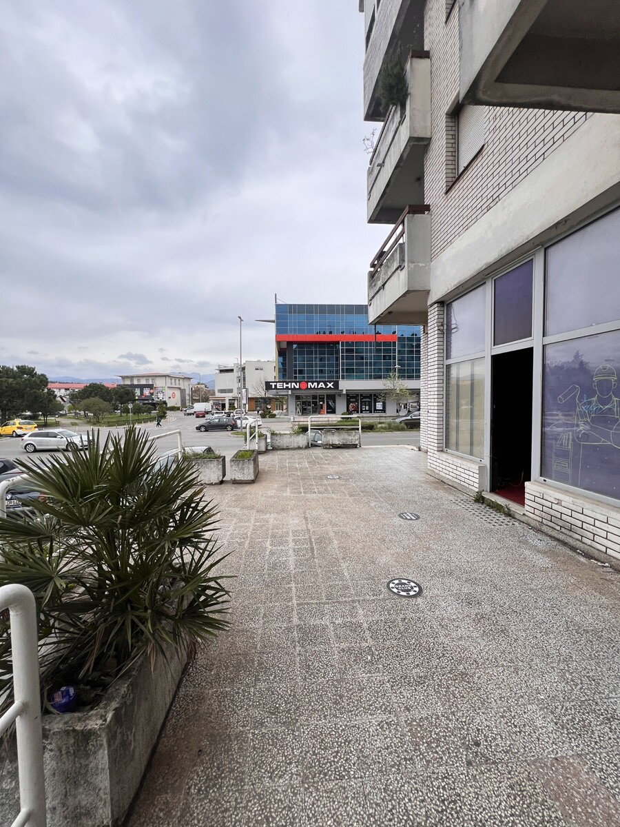 Rent - Office space Podgorica, Stari Aerodrom