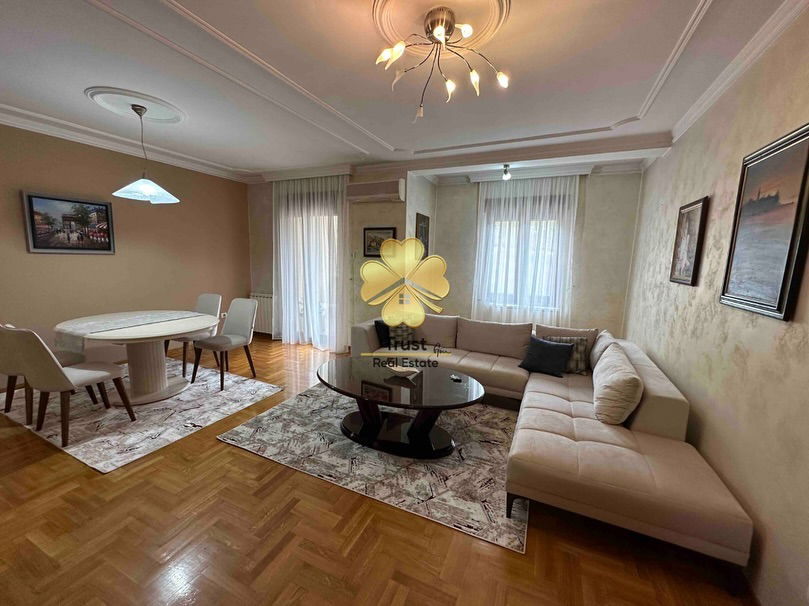 Izdavanje - Stan Podgorica, Vezirov Most