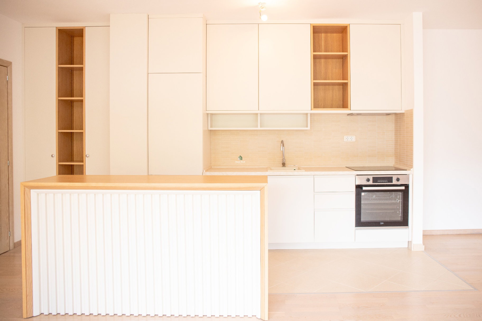 Sale - Apartment Budva, Bečići