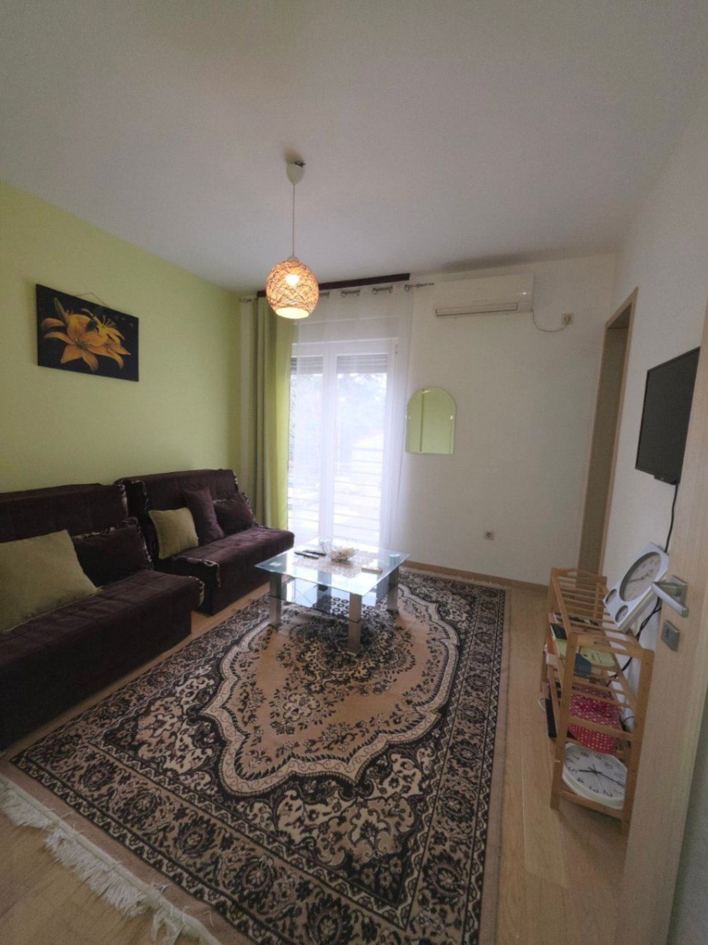 Izdavanje - Stan Podgorica, Drac