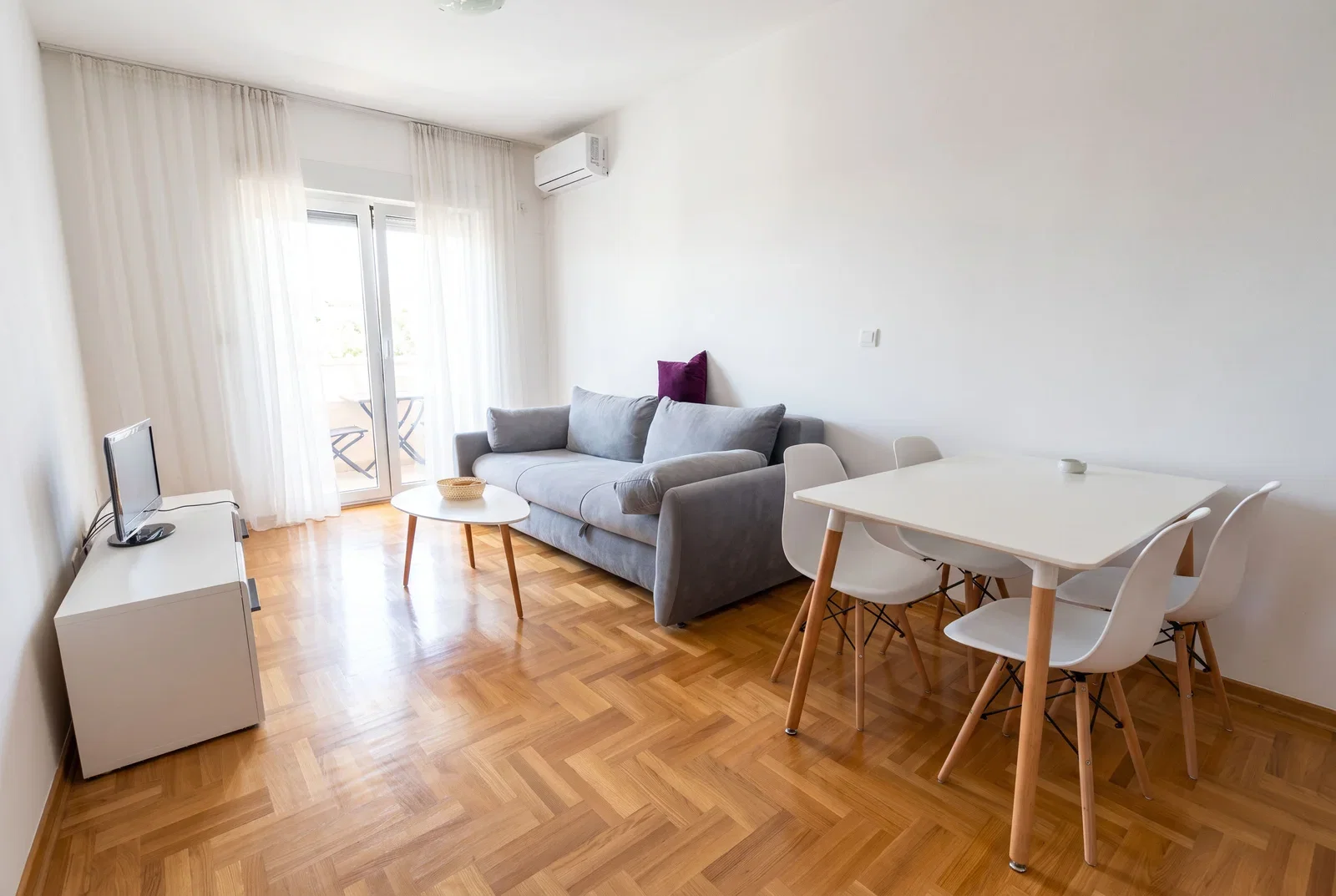Sale - Apartment Budva, Ostalo