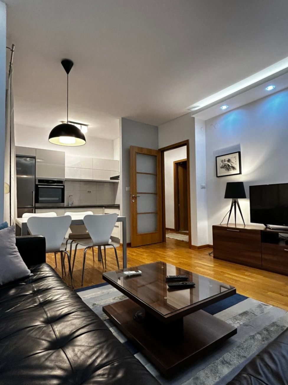 Оренда - Квартира Podgorica, City Kvart