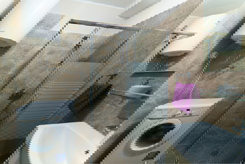 d46d9234-d7ff-41de-9432-93139ca80e7d.jpg