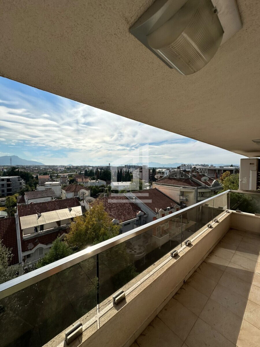 Izdavanje - Stan Podgorica, Gorica C
