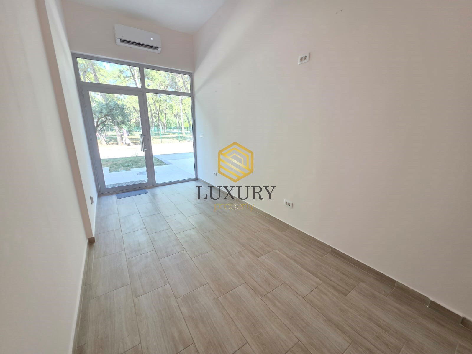 Izdavanje - Poslovni prostor Podgorica, Ostalo