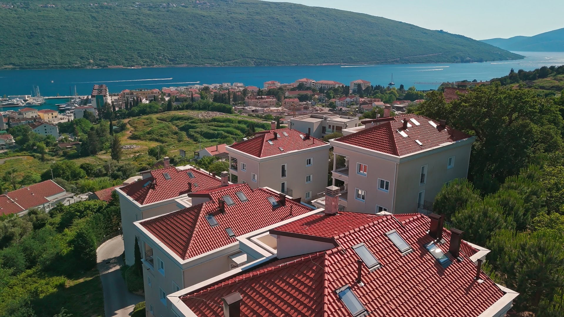 Продажа - Квартира Herceg Novi, Kumbor