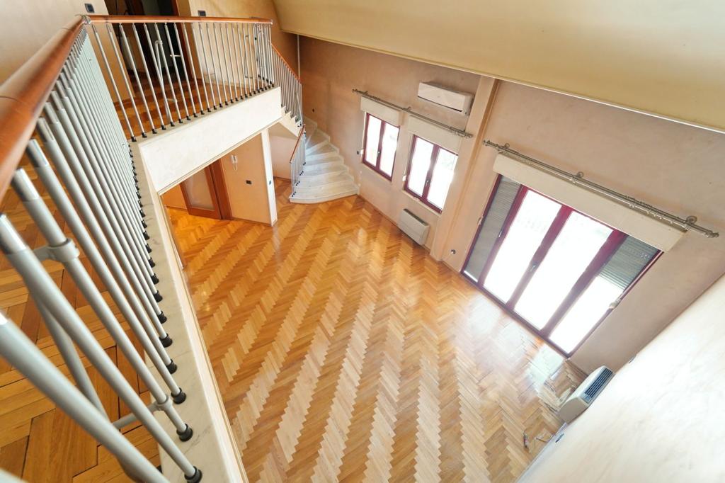Продаж - Квартира Podgorica, Preko Morače