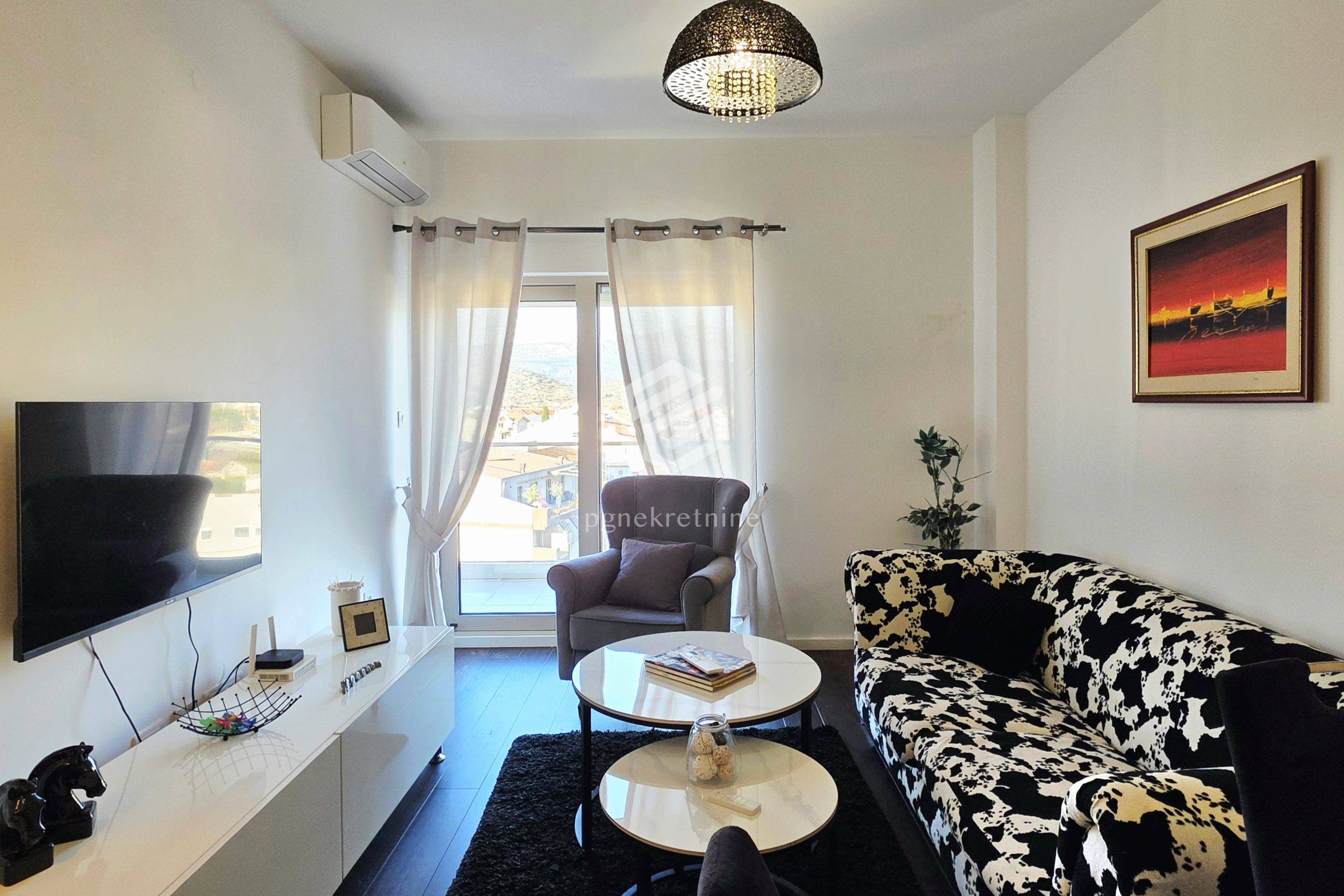 Izdavanje - Stan Podgorica, Vezirov Most