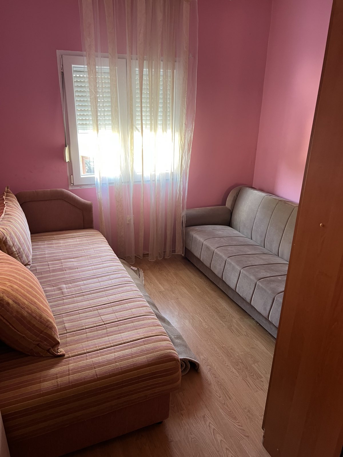 d7d821c0-9b12-4a50-be85-a17343e889f1.jpg