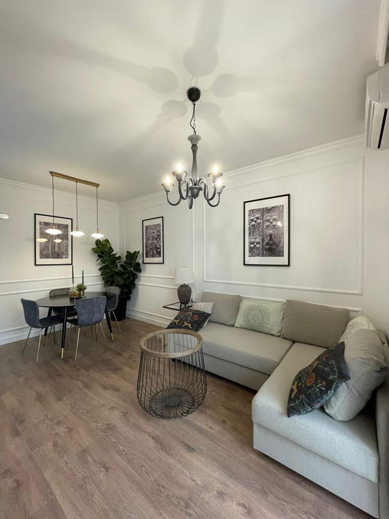 Sale - Apartment Bar, Bar