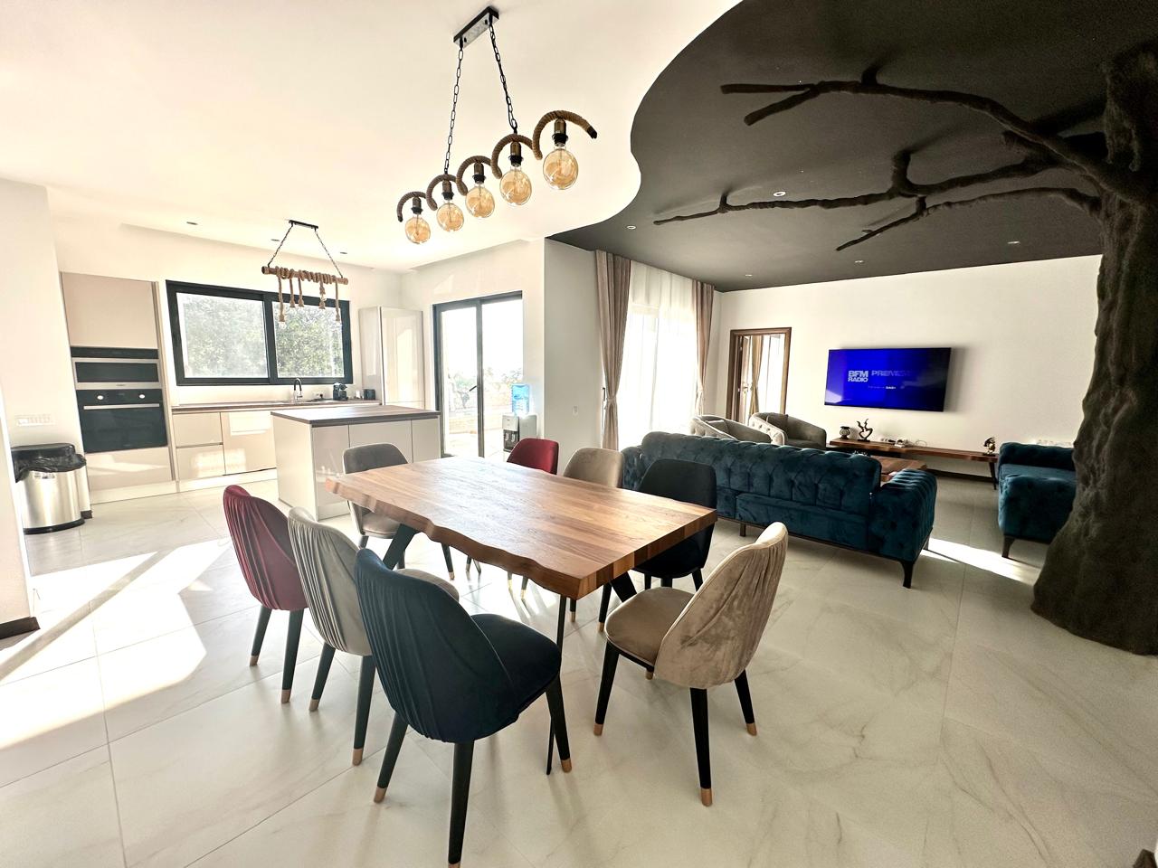 Satılık - Ev Bar, Utjeha