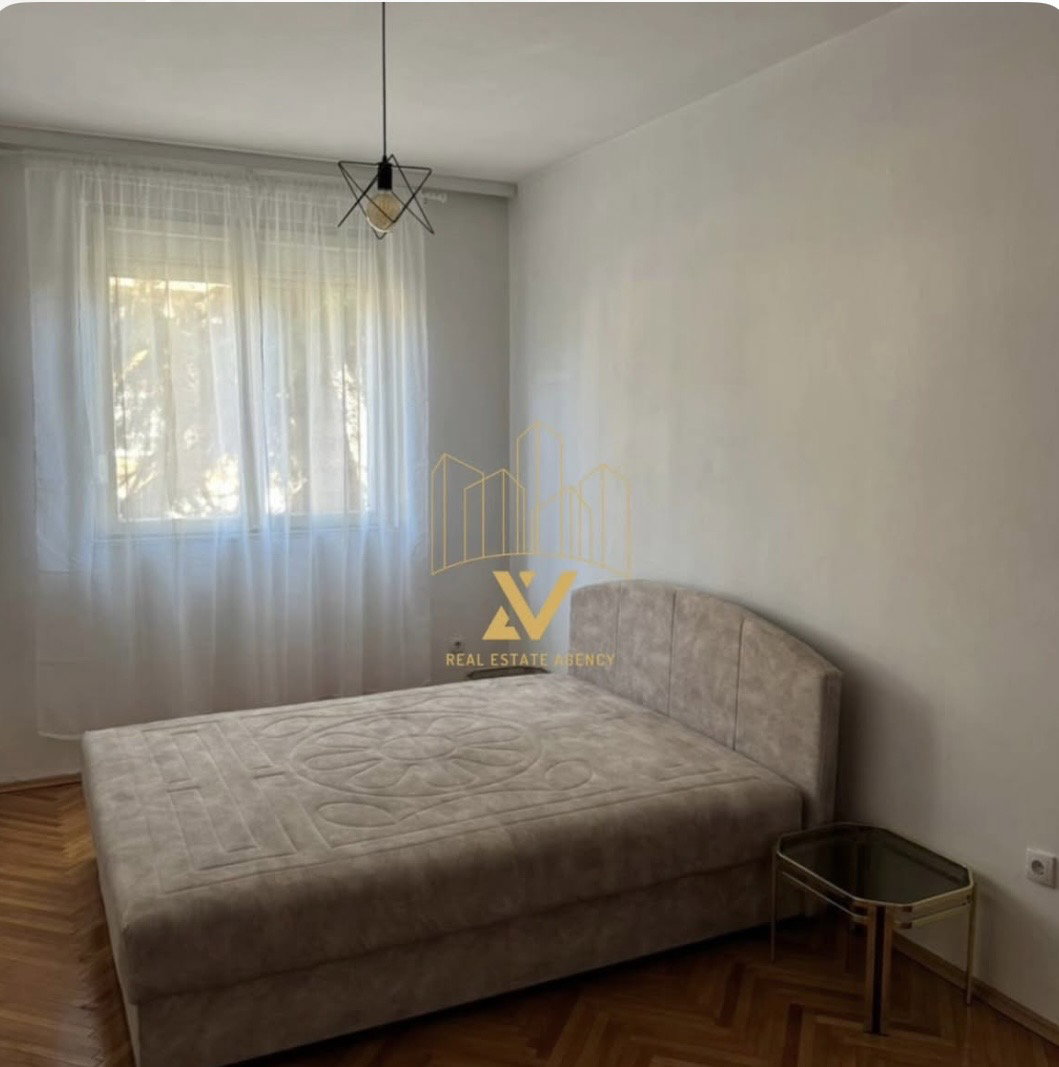 Slika nekretnine 4