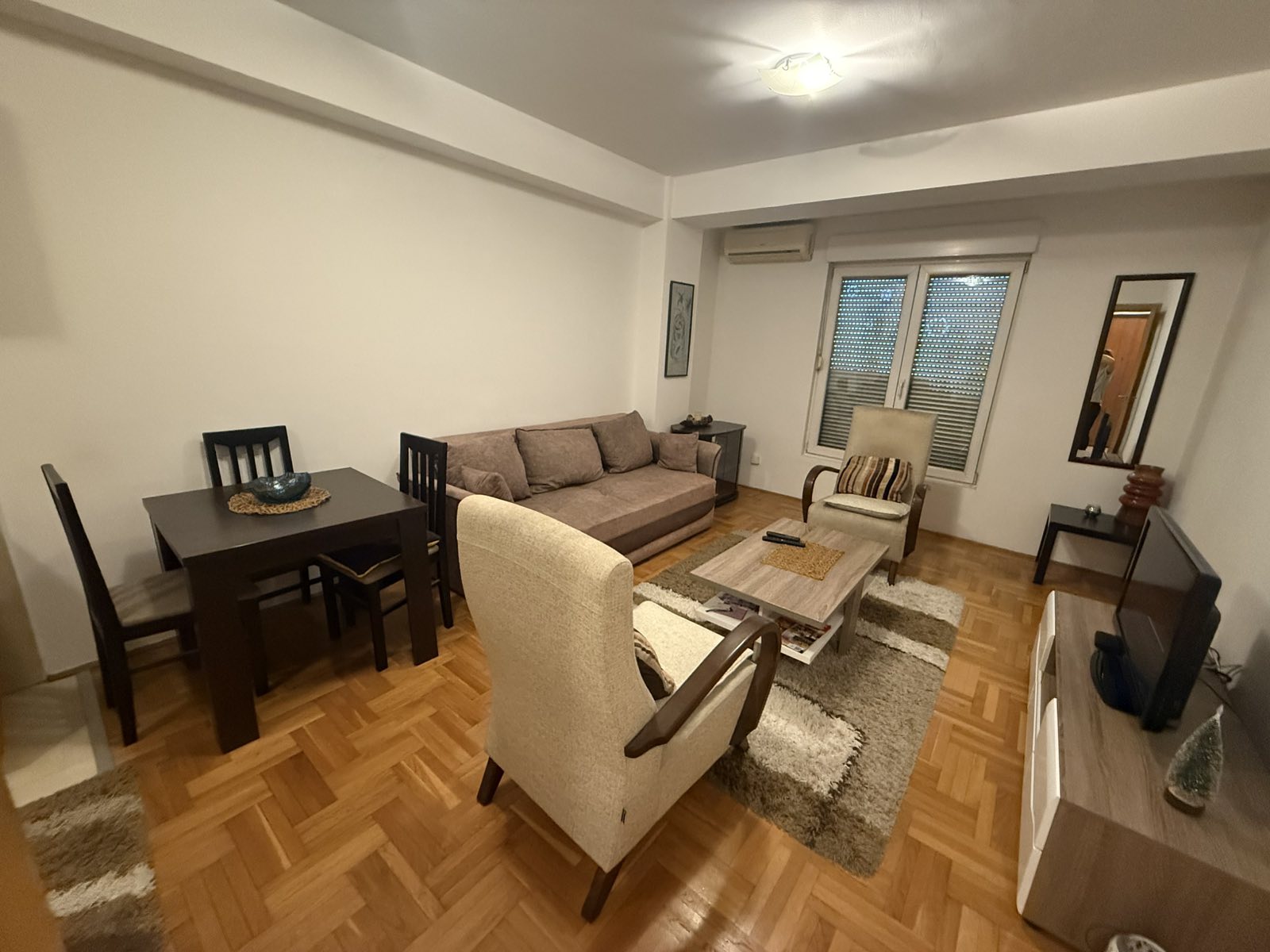 Оренда - Квартира Podgorica, Blok 5