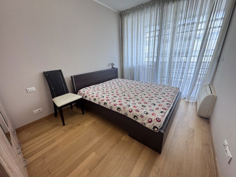 daf98967-8f41-4cbb-87ca-7c02eed451e5.jpg