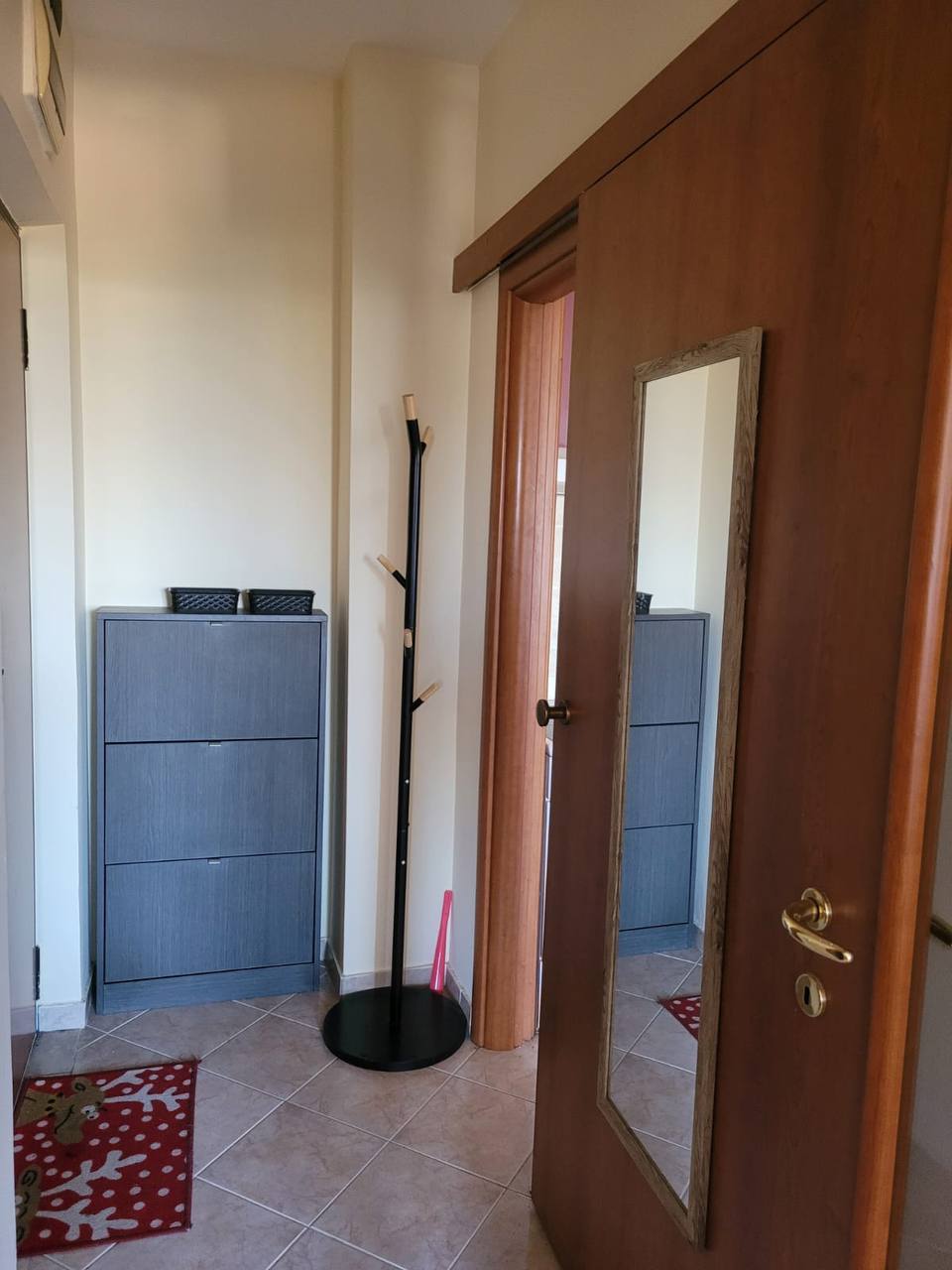 db178e22-2d55-4c9e-bd97-5734041f454f.jpg