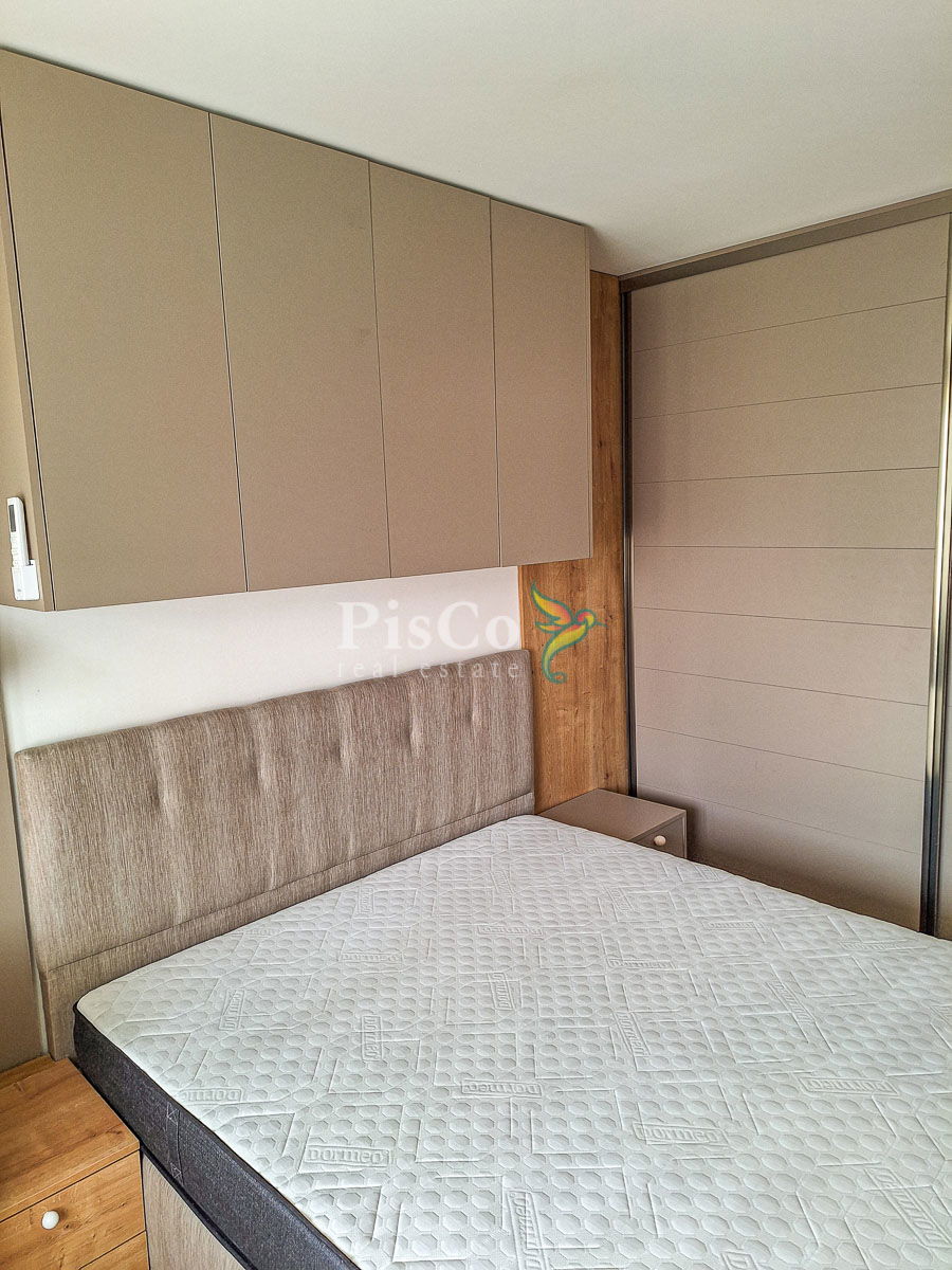 db47216c-df5c-4843-8cae-e6bab9adb4af.jpg