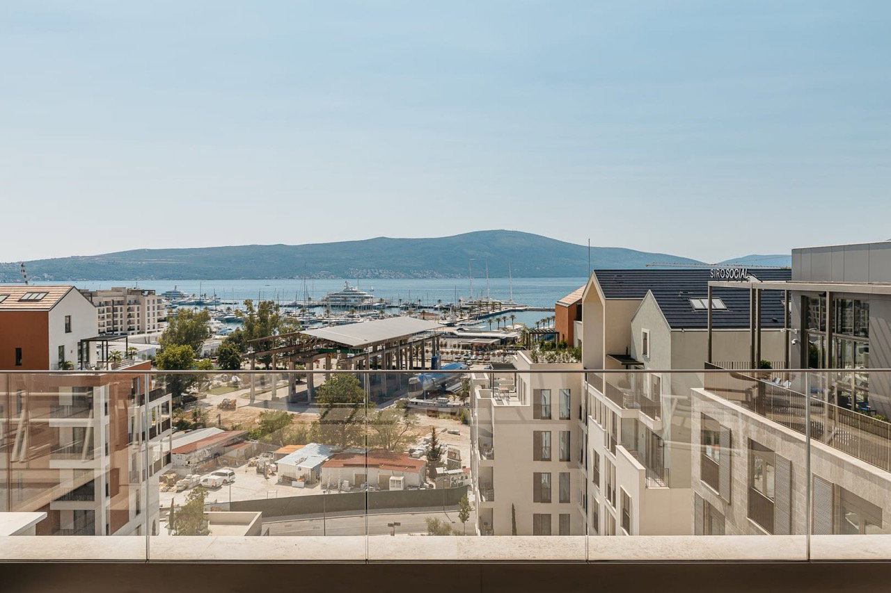 Продажа - Квартира Tivat, Tivat