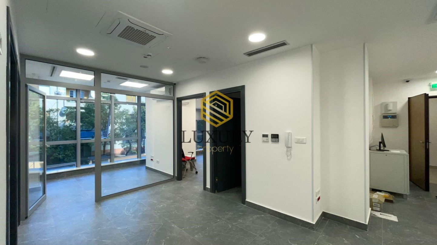 Rent - Office space Podgorica, Centar