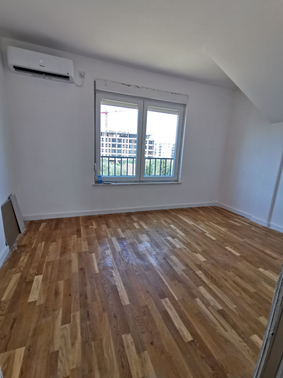 Slika nekretnine 8