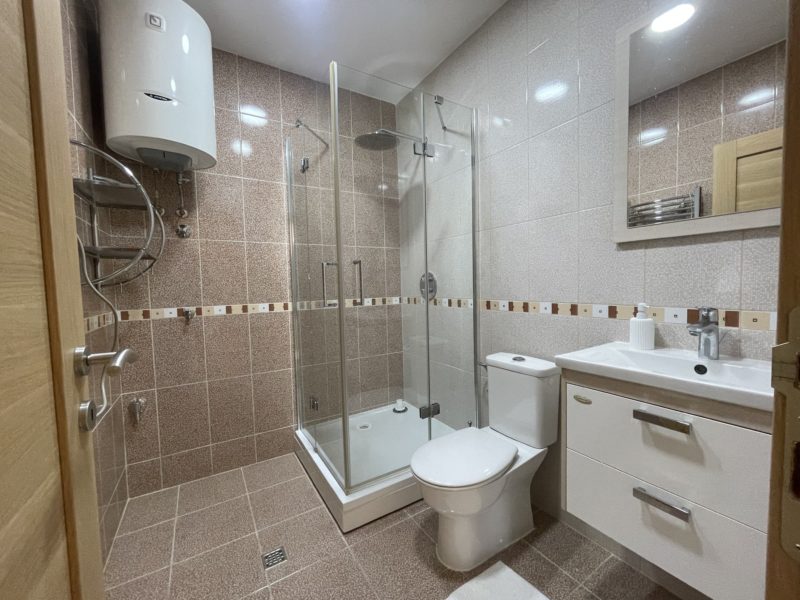 ddb69e26-27d6-483d-98b5-63aa2f3d78a9.jpg