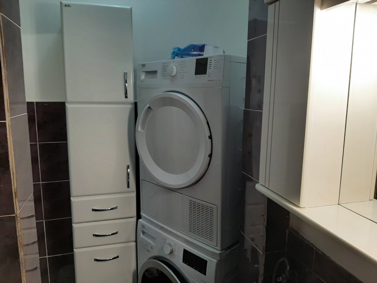 ddb7d0ad-00bb-4e67-9085-004b19961d3d.jpg