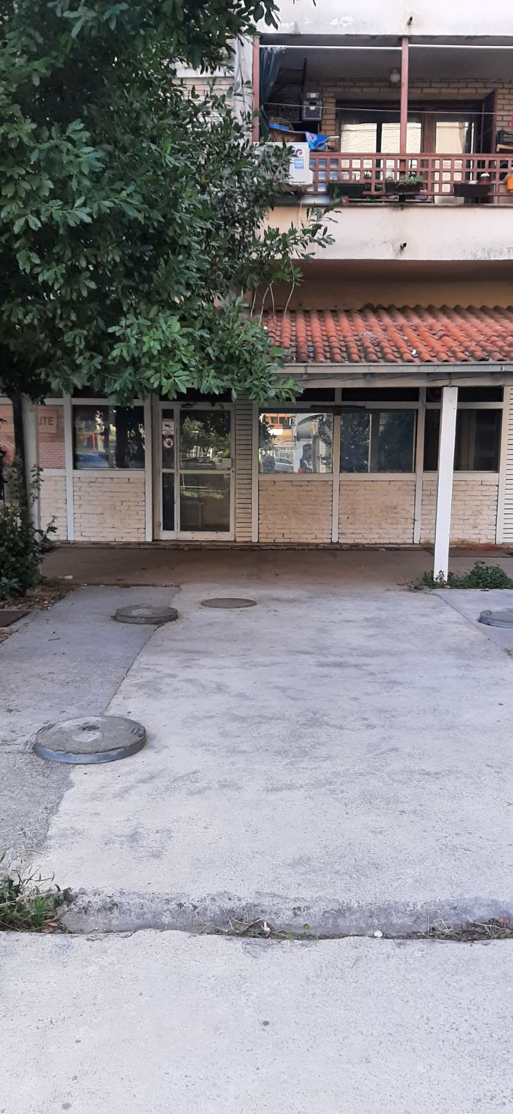 Продаж - Офісне приміщення Podgorica, Pobrežje