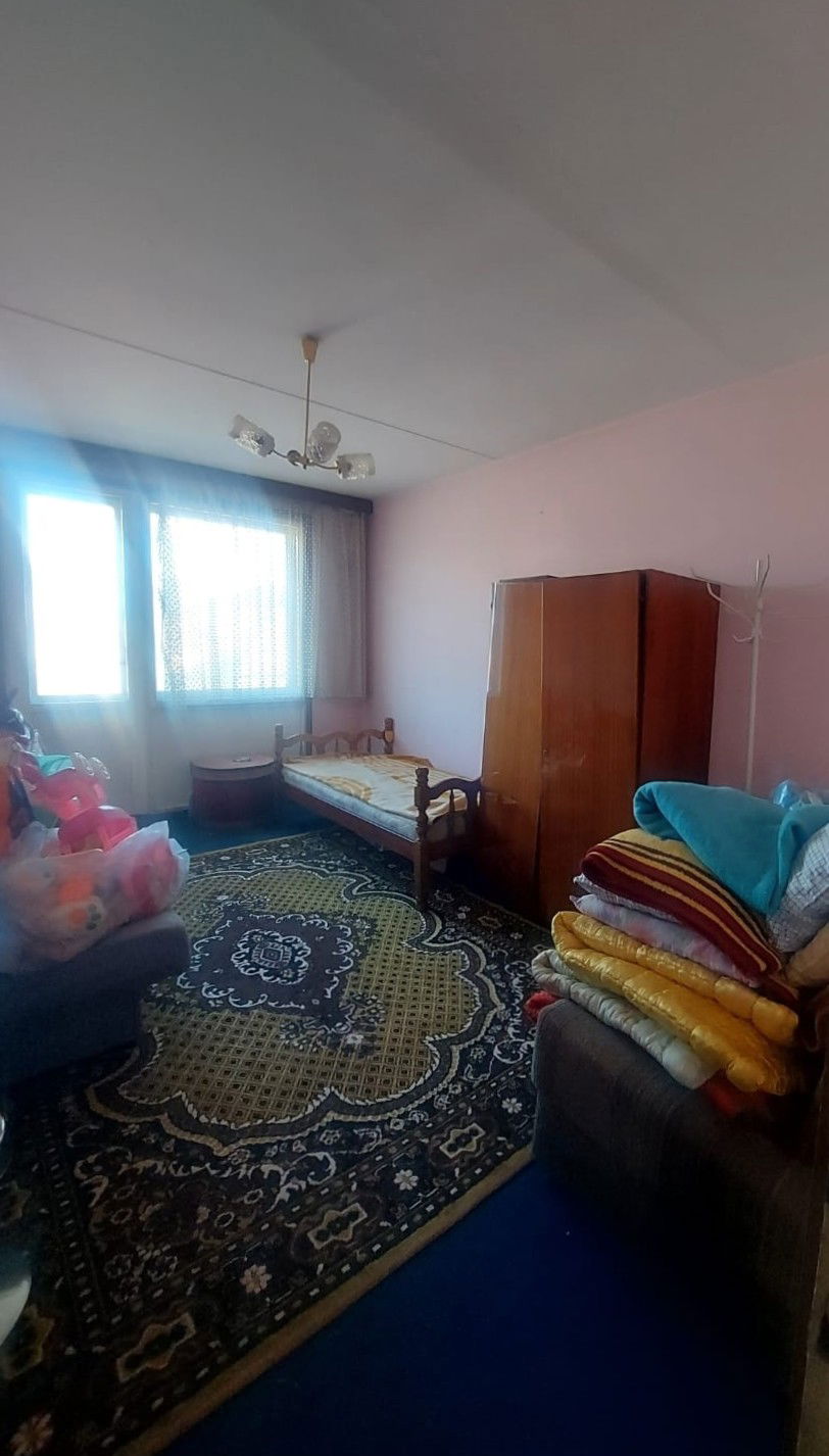 de763355-fd8d-450b-ad34-38745861c125.jpg