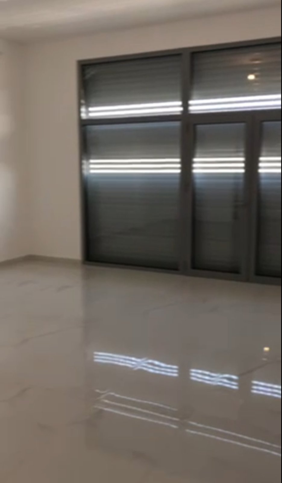 Оренда - Офісне приміщення Podgorica, Stari Aerodrom