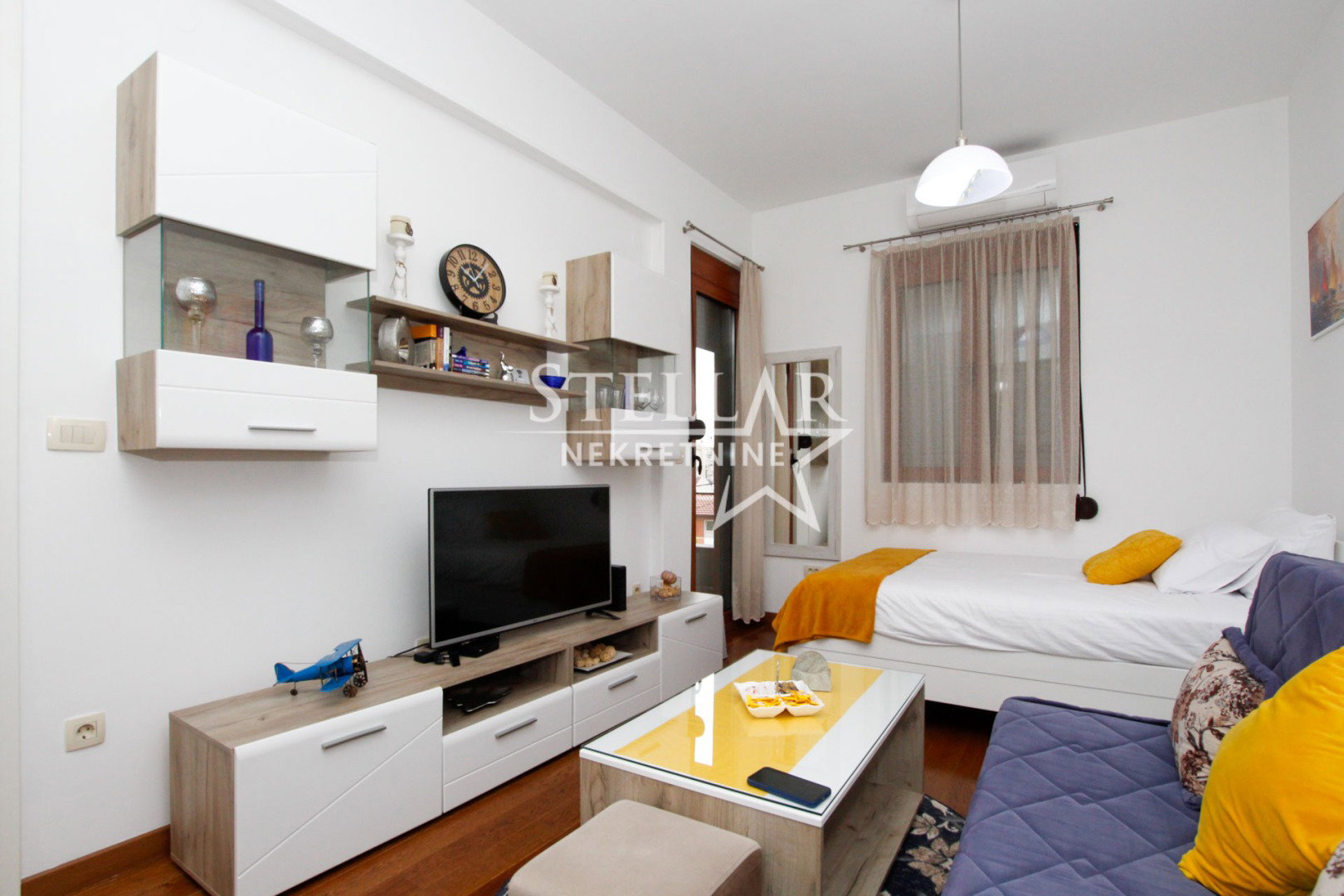 df1b0003-45ca-4b40-94a0-76c999e4bcbe.jpg