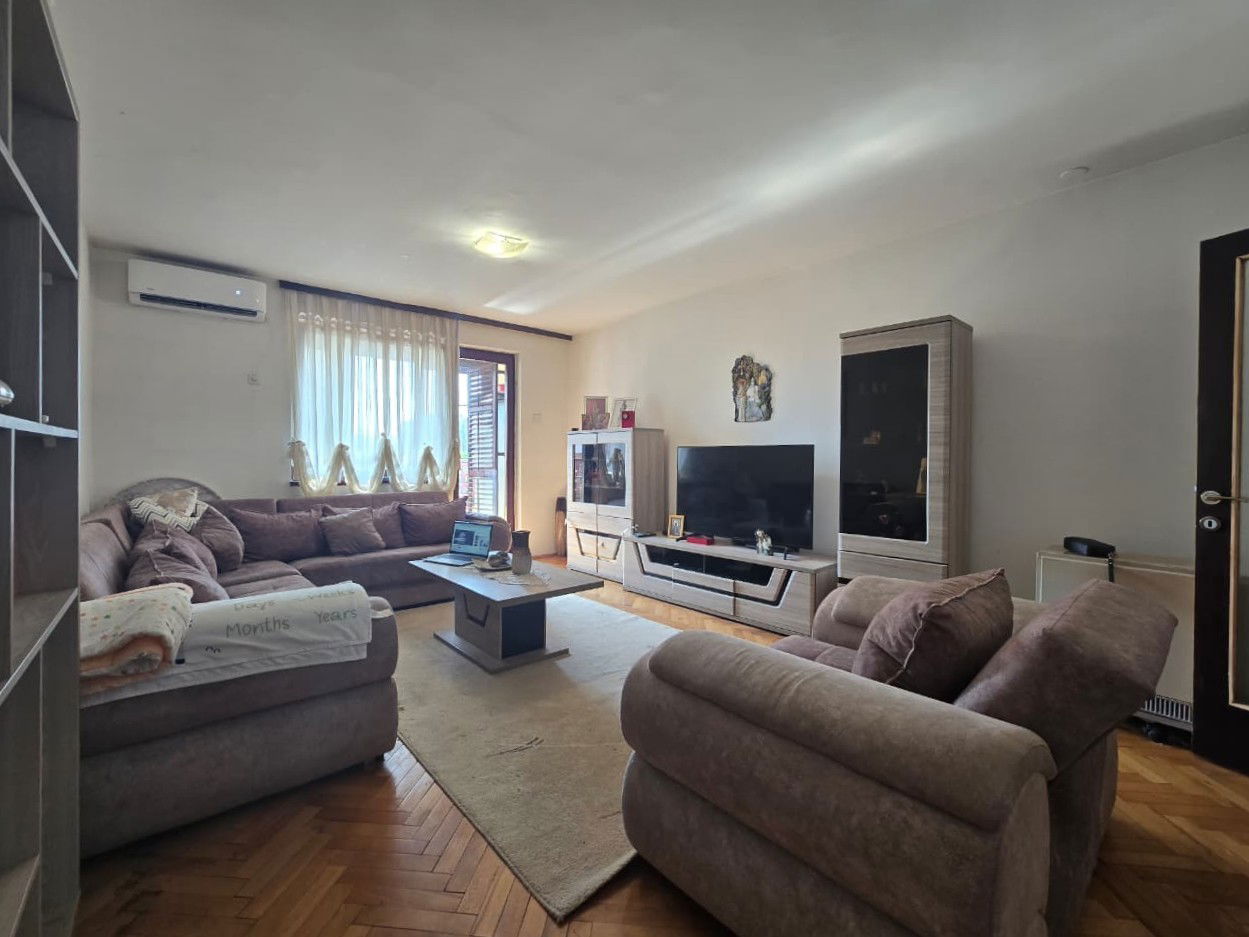 Sale - Apartment Podgorica, Podgorica