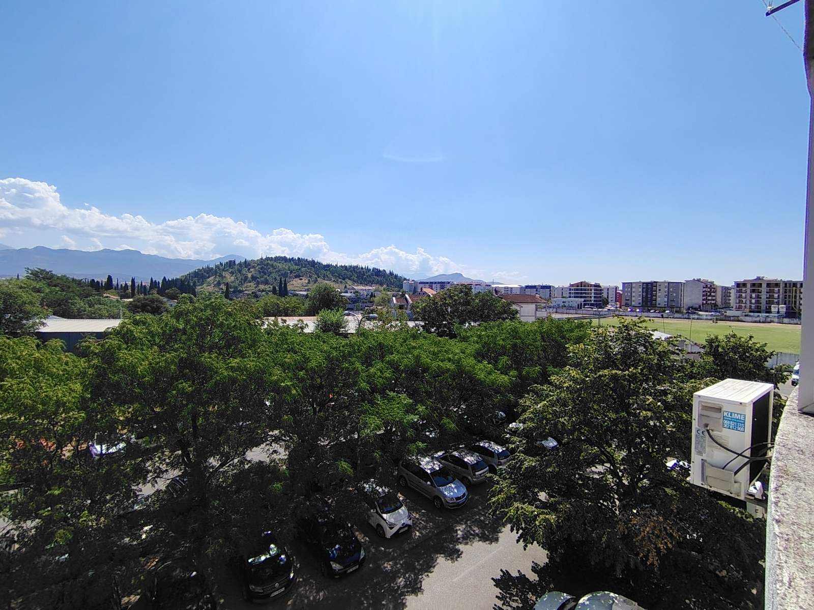 df60c62c-eac3-4024-a5c3-93f82a19a73f.jpg