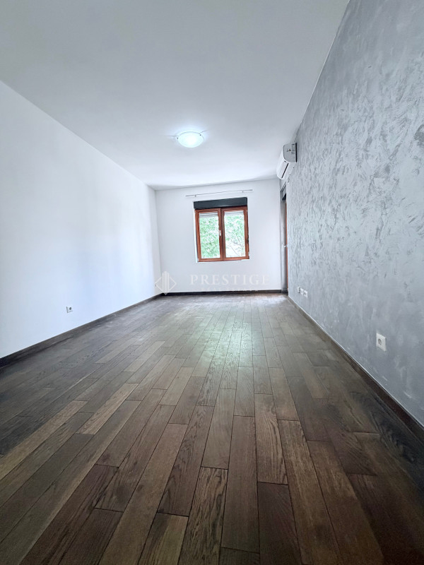 Kiralık - Daire Podgorica, Stara Varoš