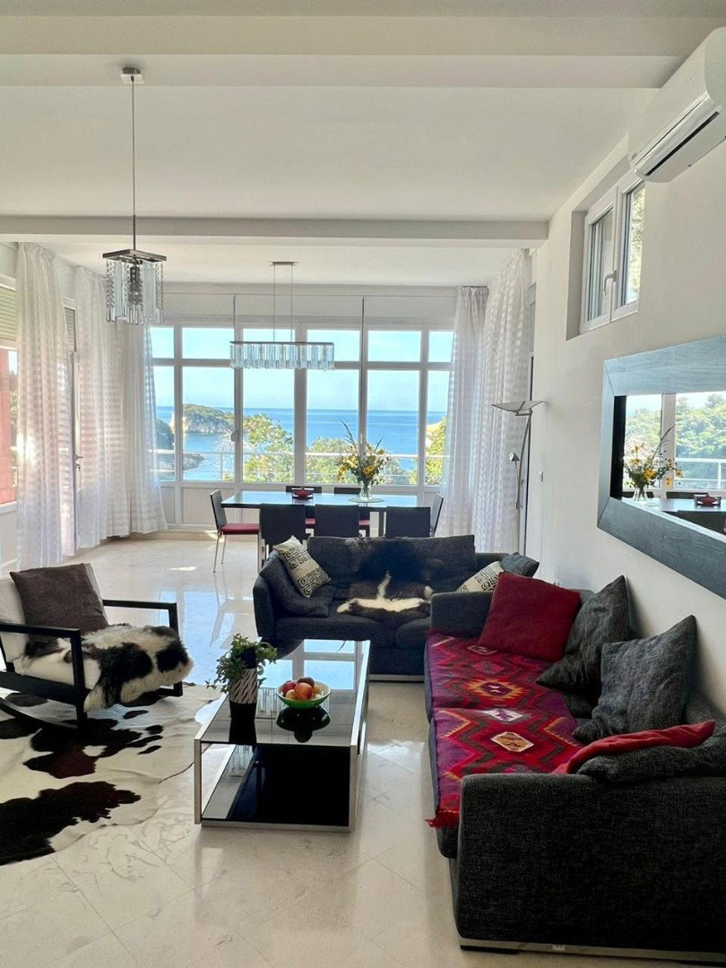 Satılık - Ev Bar, Utjeha