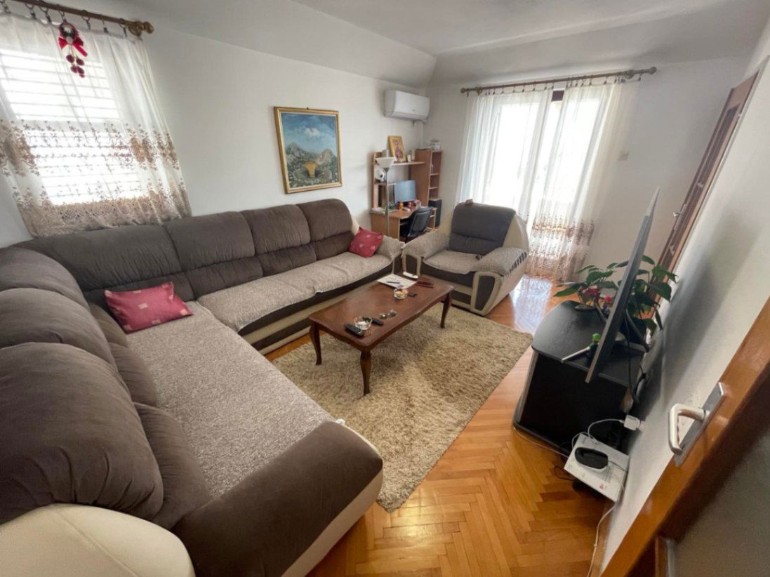 Продаж - Квартира Podgorica, Stari Aerodrom