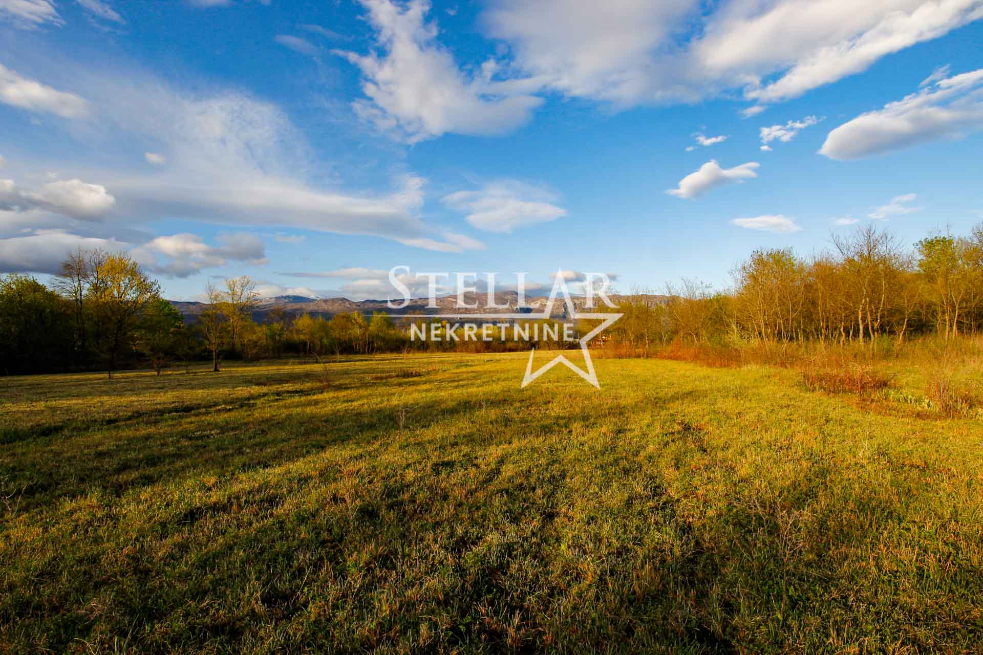 Продаж - Земля Danilovgrad, Jastreb