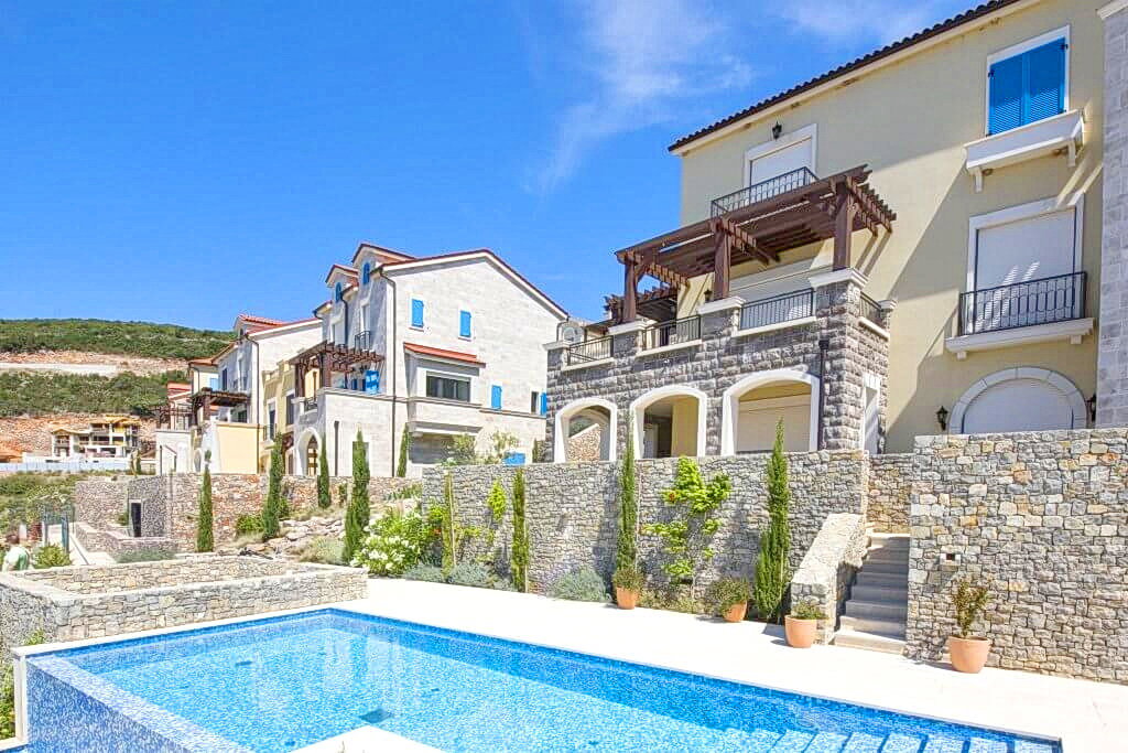 Prodaja - Stan Tivat, Tivat