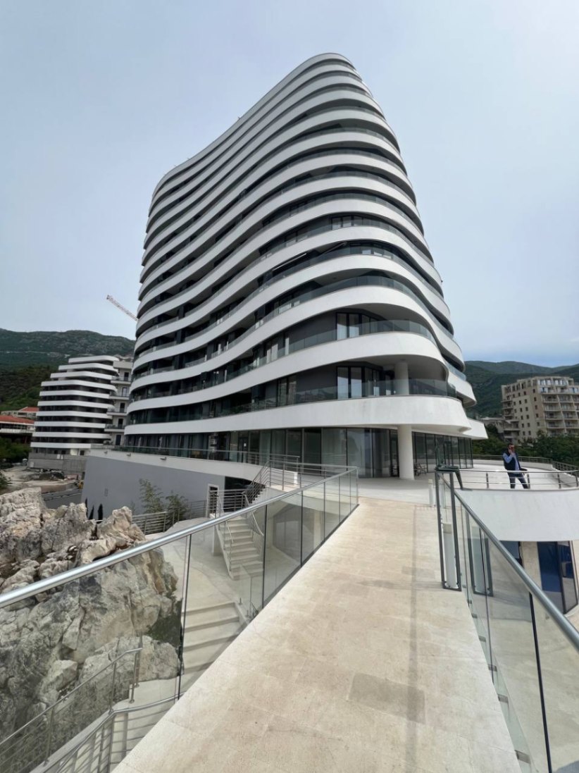 Продаж - Квартира Budva, Bečići
