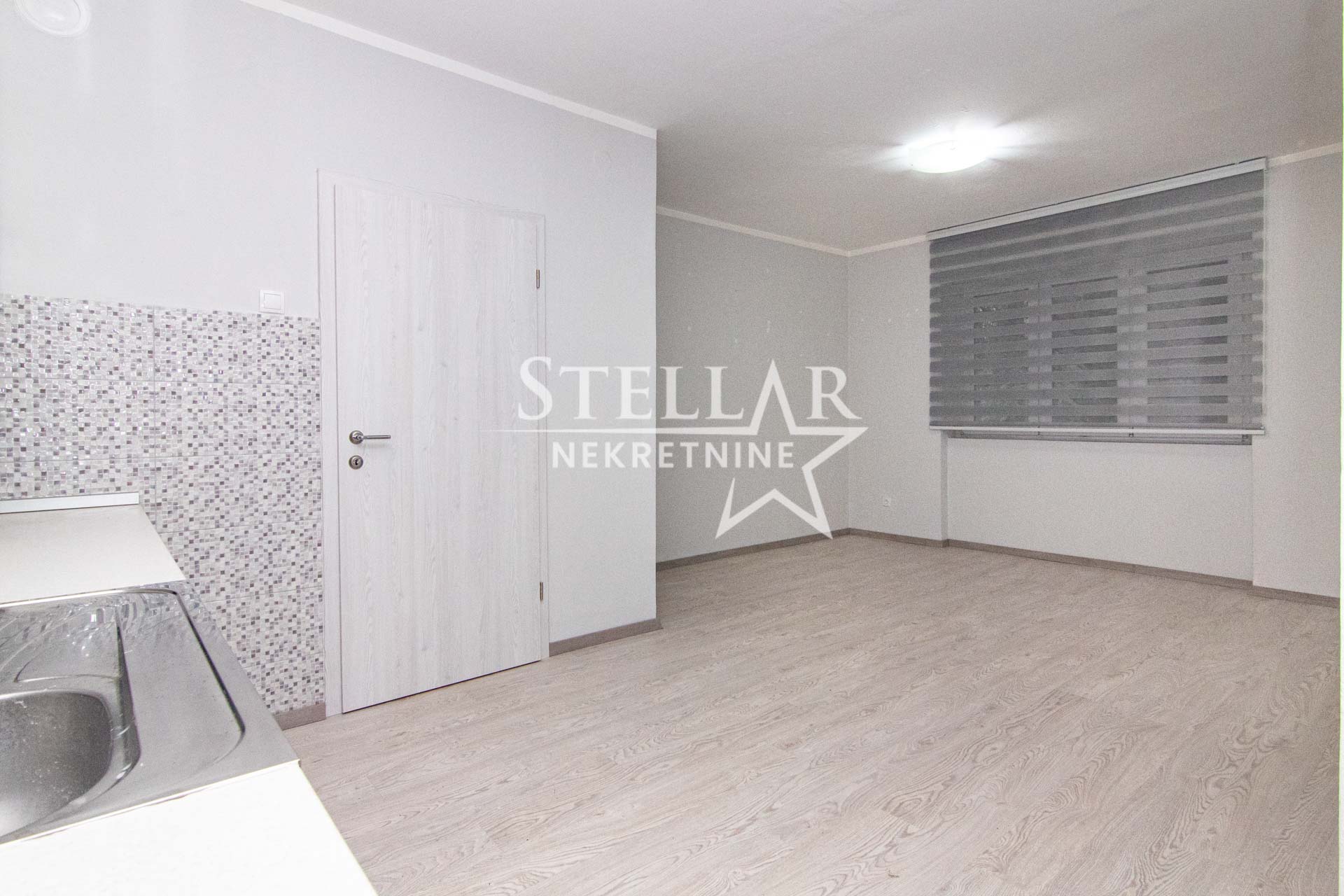 Rent - Office space Podgorica, Preko Morače