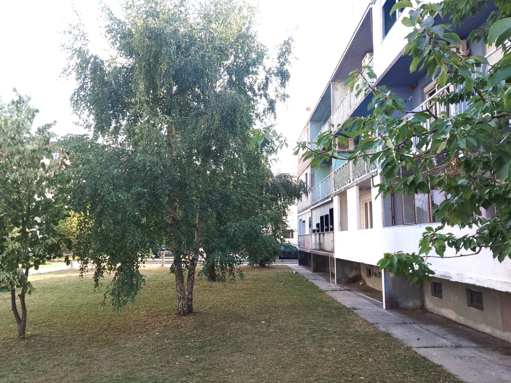 Продажа - Квартира Nikšić, Centar