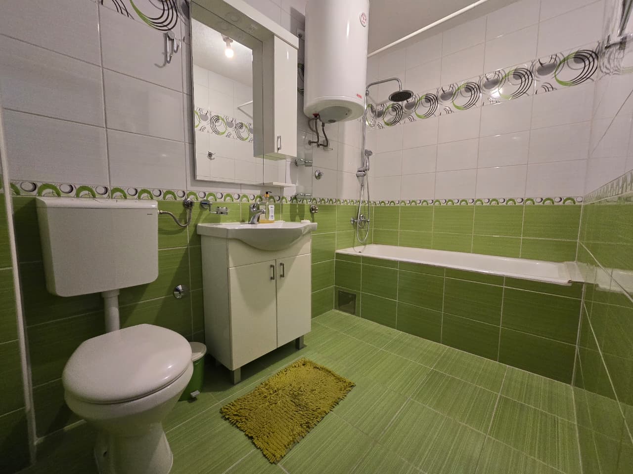 e44227ba-2c45-48bd-8fcb-ad4d86a74f1f.jpg