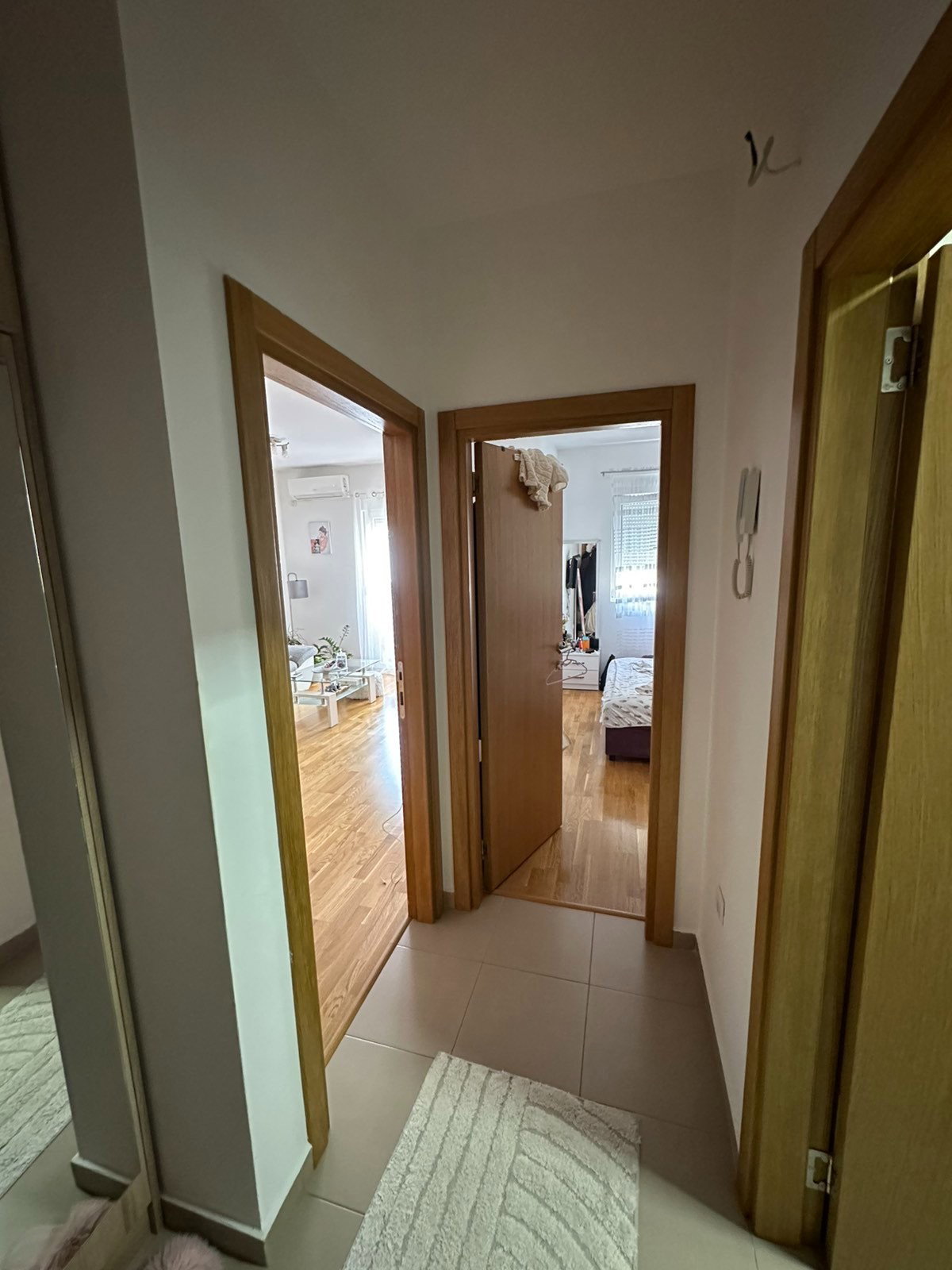 e476ebfd-bf86-44be-89a8-de41d1357798.jpeg