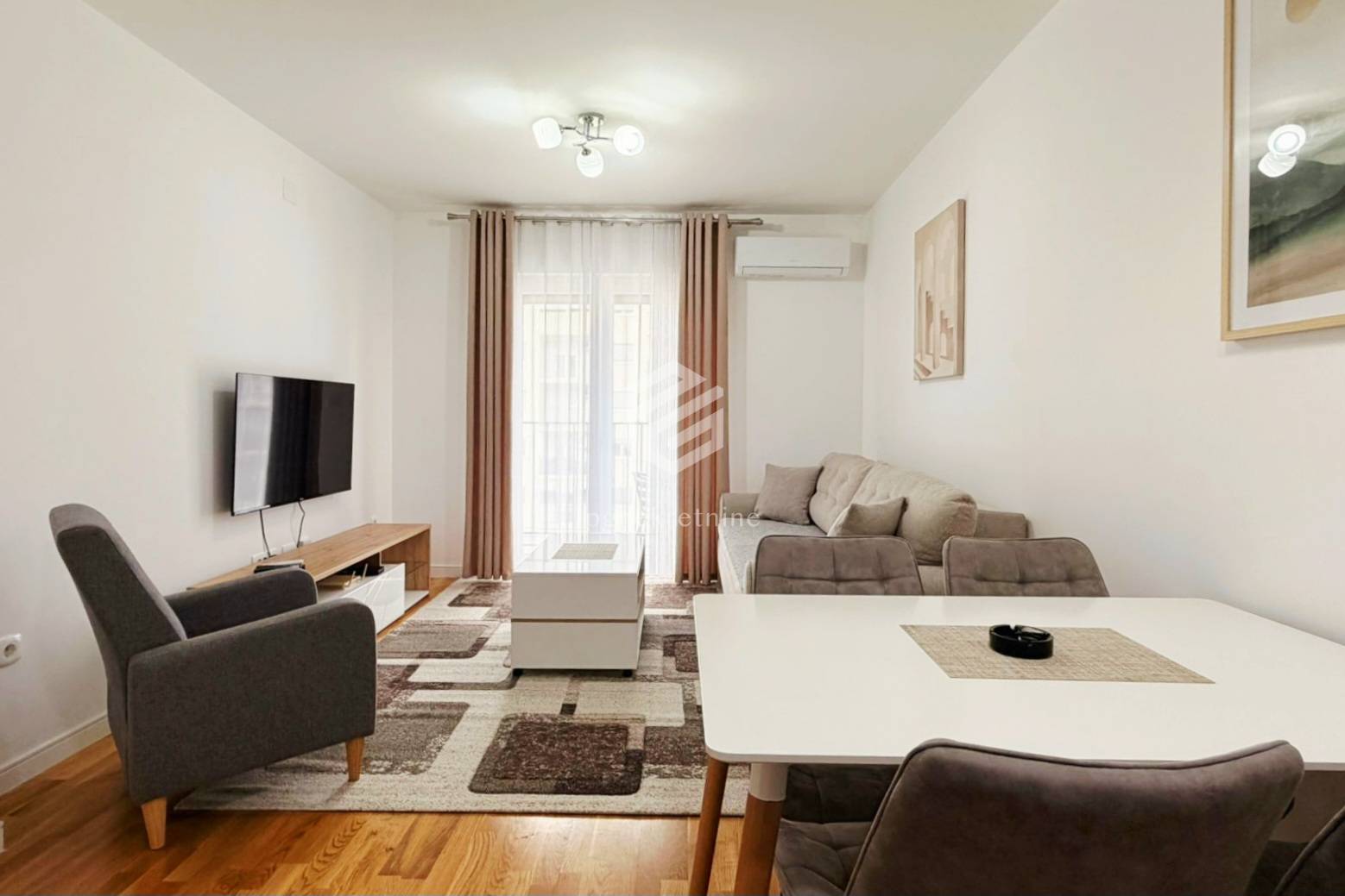 Sale - Apartment Podgorica, Tuški Put