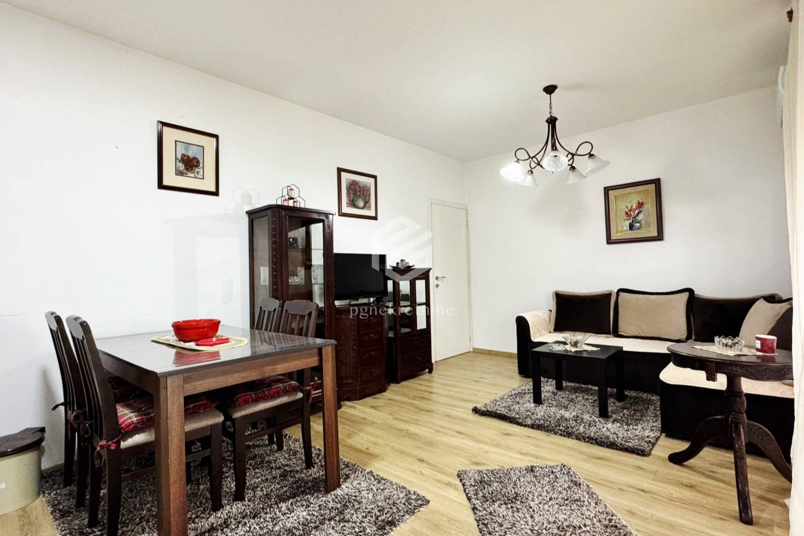 Izdavanje - Stan Podgorica, Dalmatinska ulica