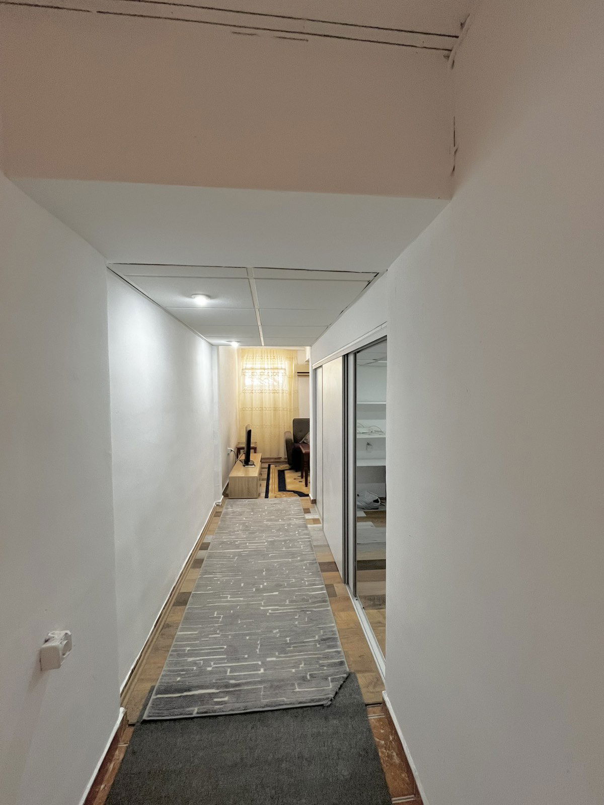 e692e50d-d4be-4706-98f4-db02162f63a4.jpg
