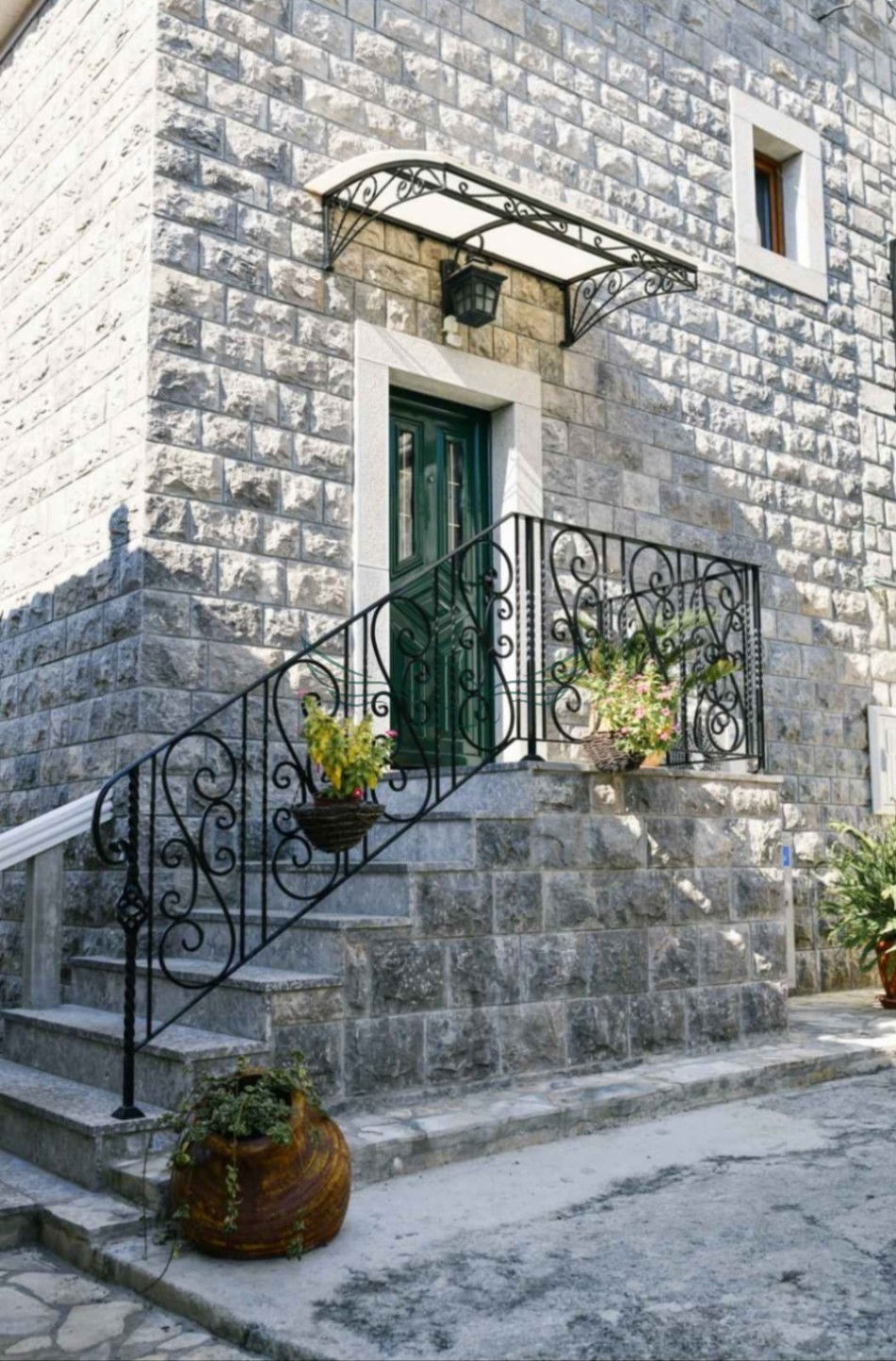 Продаж - Будинок Tivat, Luštica