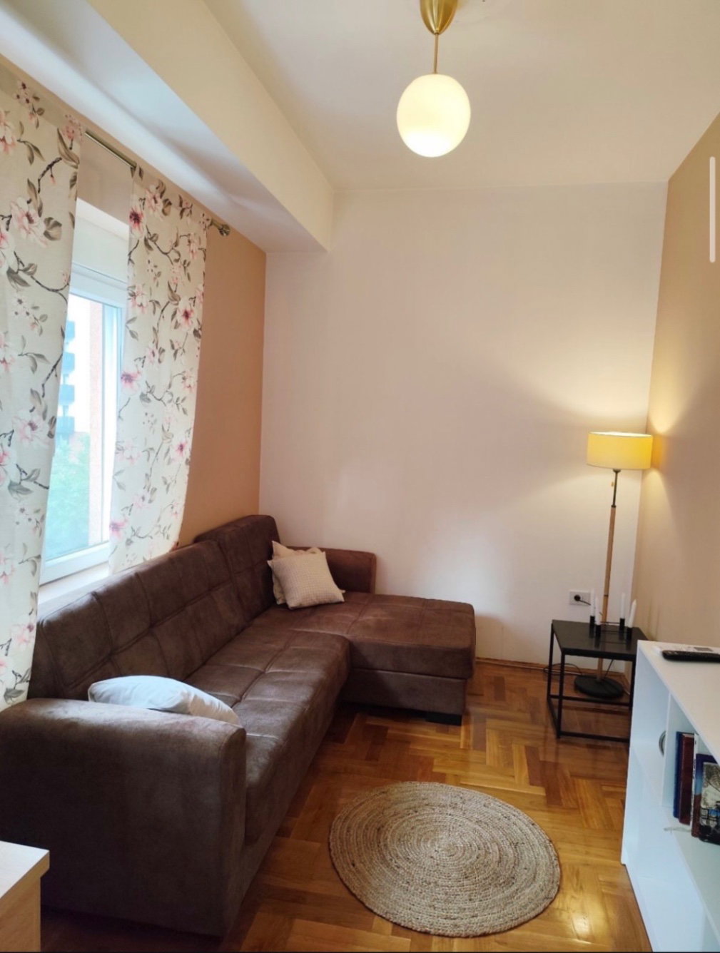 Продажа - Квартира Podgorica, Krivi Most