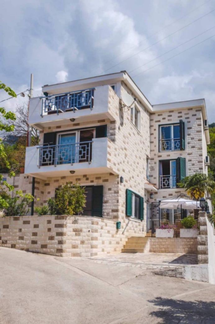 Sale - House Budva, Bečići