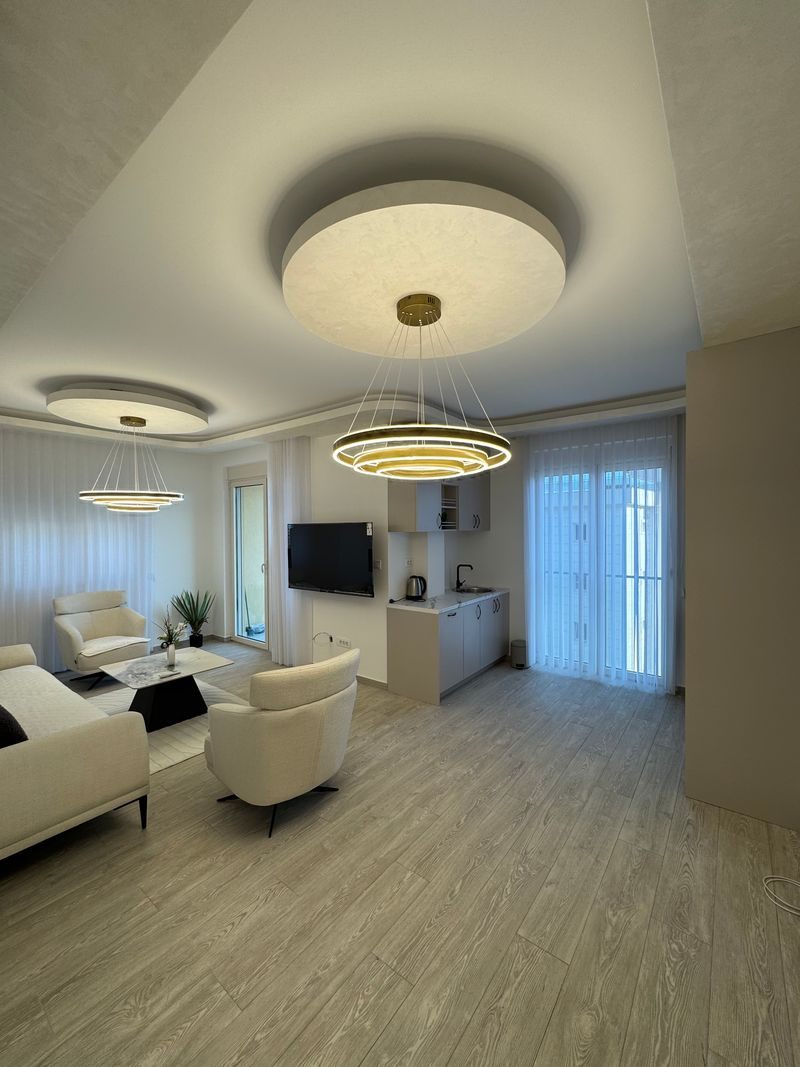 Продаж - Квартира Budva, Bečići