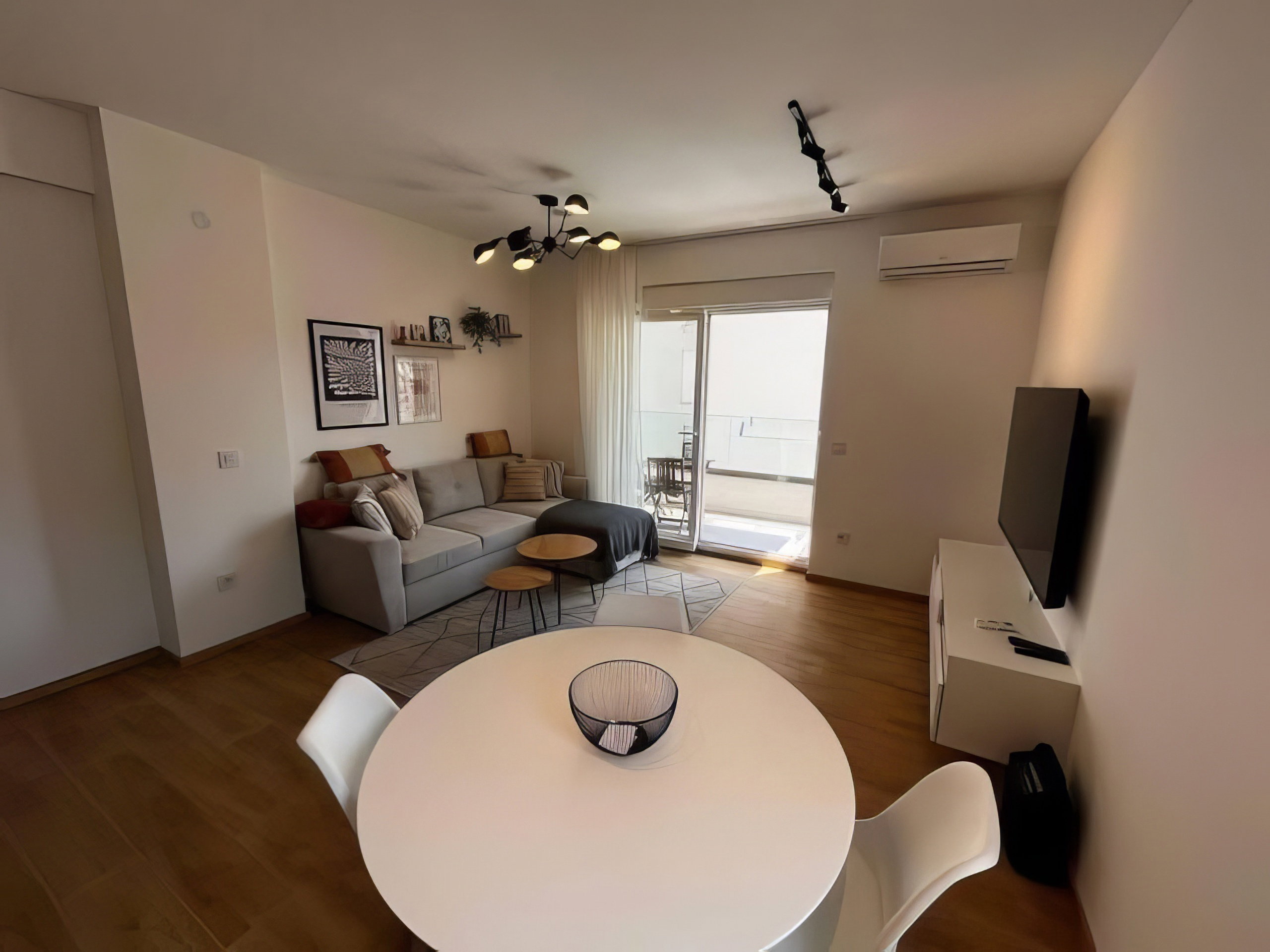 Продажа - Квартира Budva, Centar