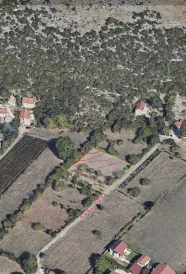 Prodaja - Zemljište Podgorica, Tološi